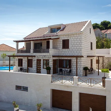 Peragro Apartment *