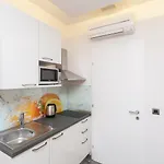 شقة Peragro *